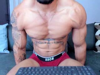 Bruce Roldan webcam model stream image
