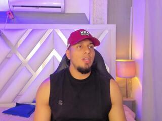 George Willerx webcam model stream image