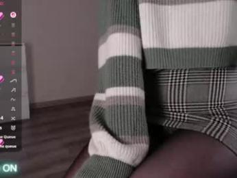 noelleneptune webcam model stream image