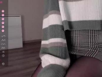 noelleneptune webcam model stream image