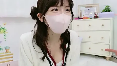 -minami- webcam model stream image