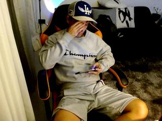 Master Zeth webcam model stream image