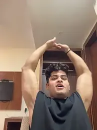 Vihaaanfucks webcam stripchat model stream image