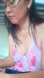 WildLady webcam model stream image