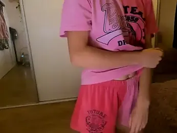 RedheadFairy webcam model stream image