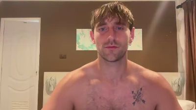 LukeGunn webcam model stream image