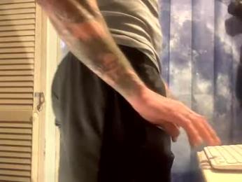 wiltryanything2x webcam model stream image