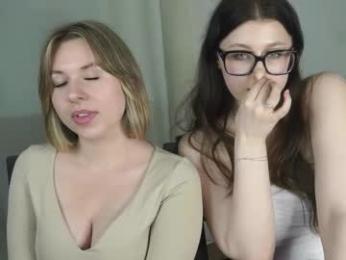 primroseaxley webcam model stream image