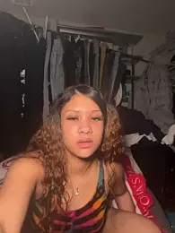 Veronicasaturn webcam model stream image