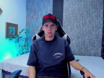 mike_0233 webcam model stream image