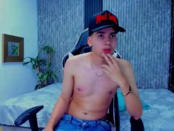 mike_0233 webcam model stream image