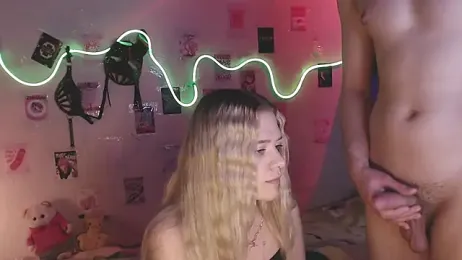 Your_Horny_Friends webcam model stream image