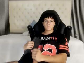 Mikey Banji webcam model stream image