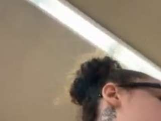 adafontaine18 webcam model stream image