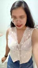 Ohmysweetlips webcam model stream image