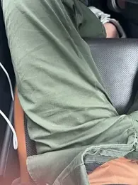 taro_taro45 webcam model stream image