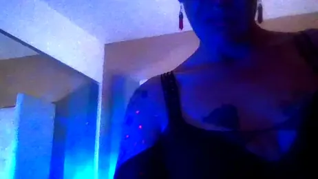 SparklesB1tch webcam model stream image