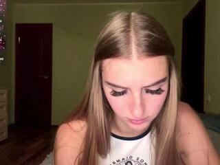 Laurie Mullis webcam model stream image