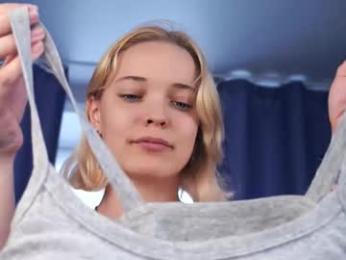 deannmaslen webcam model stream image