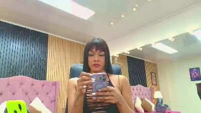 TS_BARBIE_BROWN webcam model stream image