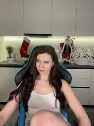 CurlyLara webcam stripchat model stream image