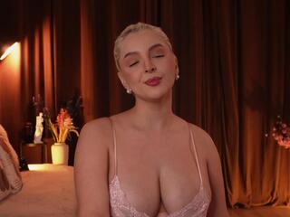 Crystal Chanel webcam model stream image