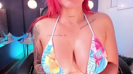 cami_rouxxx_ webcam model stream image