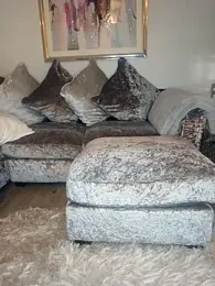 BaddieBellaUK webcam model stream image