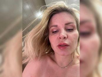 -x777x- webcam model stream image