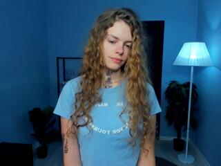 Tayte Elin webcam model stream image