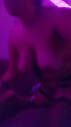 Snookiosko webcam model stream image