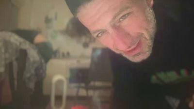 Obeytowho webcam model stream image