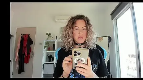 Lara_Bergmann webcam stripchat model stream image