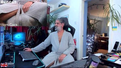 OnlineBossUK webcam cam4 model stream image