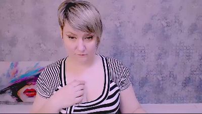 Djullia webcam model stream image