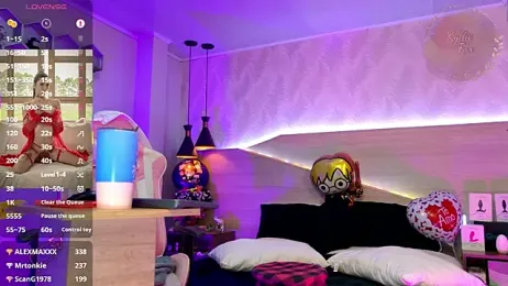 kylliefox_ webcam model stream image