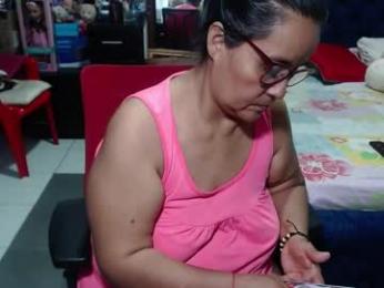 pervert_mommy_x webcam model stream image