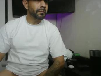 faded805 webcam model stream image