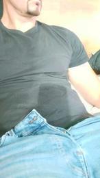 Superworms webcam model stream image