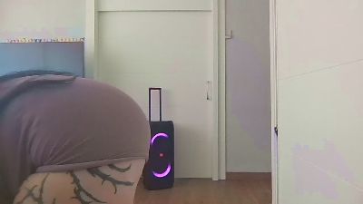 ohwhore webcam model stream image