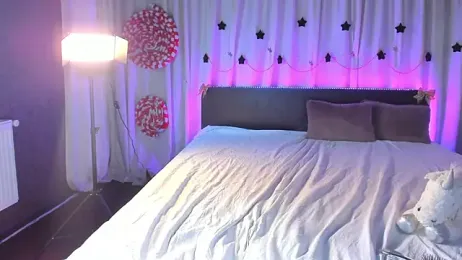 JesikaLooove webcam model stream image