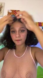 Hot_crisps webcam cam4 model stream image