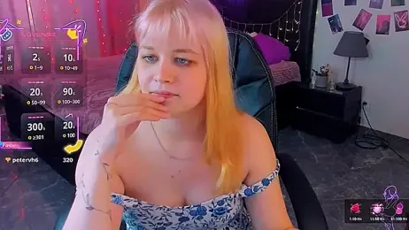 AlicePopsy webcam model stream image
