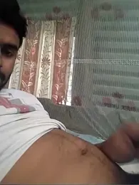 Bottom_boy692 webcam model stream image