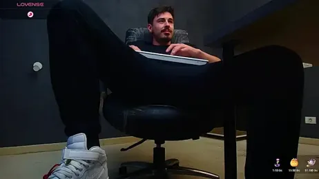 EnzoRace webcam model stream image