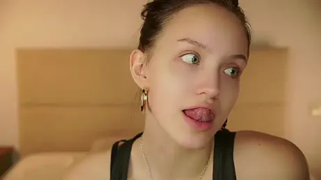 VetaManhardt webcam model stream image