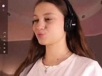 margarethowell webcam model stream image