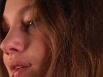 margarethowell webcam model stream image