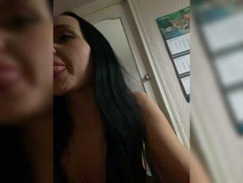 KrisDima2 webcam model stream image