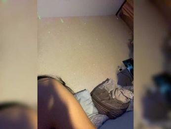 KrisDima2 webcam model stream image